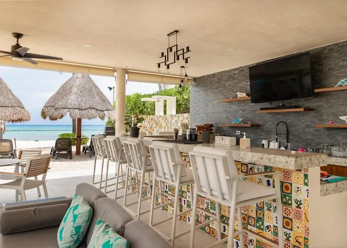 Private Club-penthouse For Large Groups Apartment *